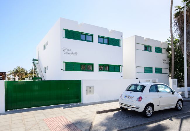 Апартаменты на Пуэрто дель Кармен - Green Volcano Apartment, acceso gratis al Centro Deportivo Fariones