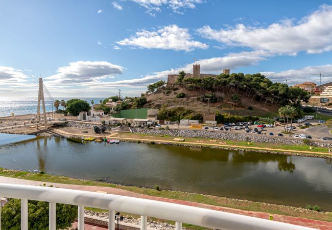 Апартаменты на Фуэнхирола / Fuengirola - Castillo Fuengirola | Sea view apartment