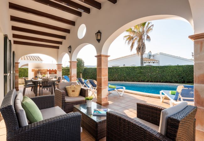 Вилла на Cap d´Artruix - VILLA FUCSIA Menorca