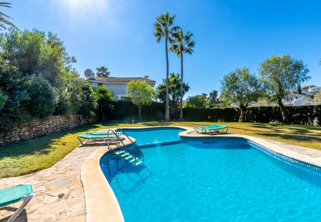 Таунхаус на Mijas Costa - Lovely vacation home with amazing views and private pool | Townhouse Calahonda