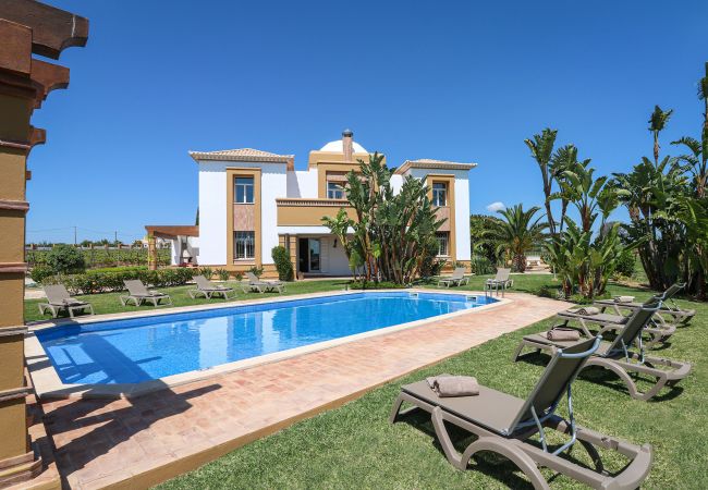 Вилла на Albufeira - Quinta Dionysus | 6 Quartos | Vinha Própria | Albufeira