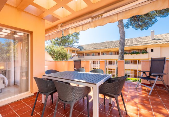 Апартаменты на Марбелья / Marbella - Lovely 3 bed apt. in Jardines de Santa Maria Golf, Marbella