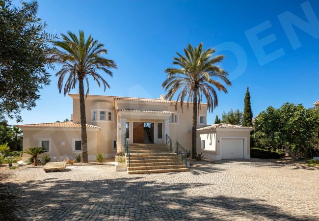 Вилла на Carvoeiro -  Villa Eden | professionally cleaned | 4-bedroom villa | large garden | outdoor living areas 