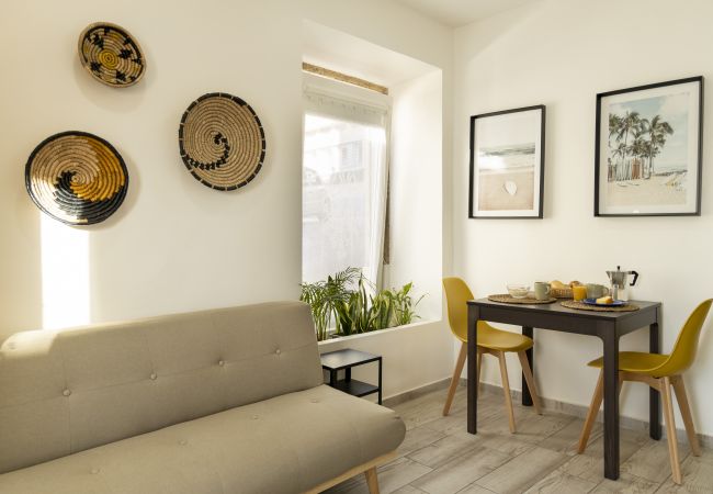 Апартаменты на Seixal - Apartamento junto ao rio na baía do Seixal. 3pax. Bicicletas disponíveis.