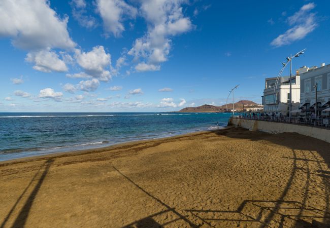 Квартира-студия на Лас Пальмас де Гран Канариа / Las Palmas de Gran Canaria - Basalto Beach Home By CanariasGetaway 