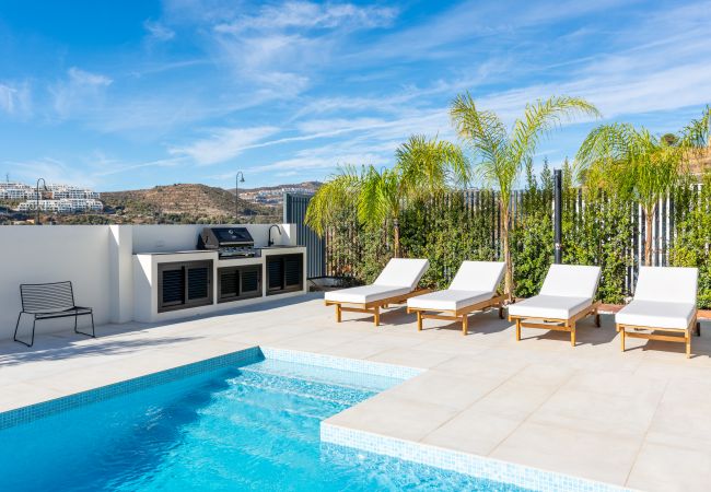 Вилла на Mijas Costa - Casa Luz | Luxurious family villa with private pool, BBQ