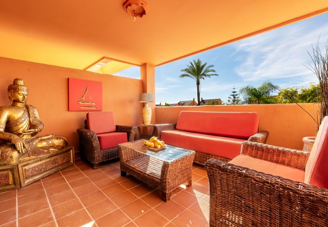 Апартаменты на Марбелья / Marbella - Los Lagos Golf II | Charming 3 bedroom apartment in Marbella