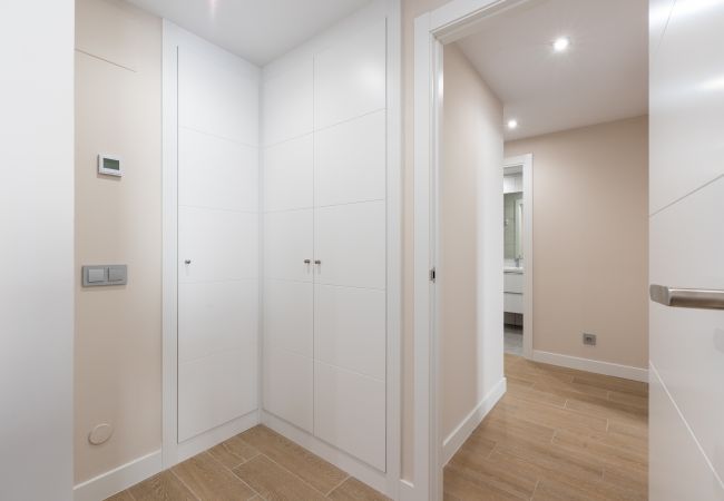 Апартаменты на Benalmádena - Blossom - Modern 2 bedroom apartment within walking distance to Benalmadena Pueblo