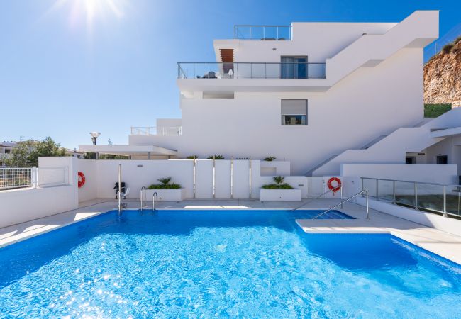 Апартаменты на Benalmádena - Blossom - Modern 2 bedroom apartment within walking distance to Benalmadena Pueblo