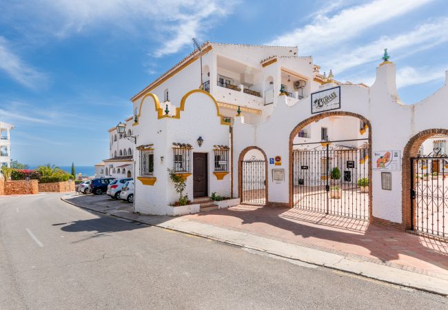 Апартаменты на Benalmádena - Tio Charles | 3 Bedroom Townhouse with Sea View 