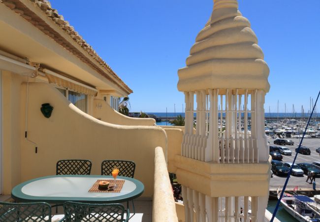 Appartement à Benalmádena - Puerto Marina - 2 terraces and direct view to the Marina