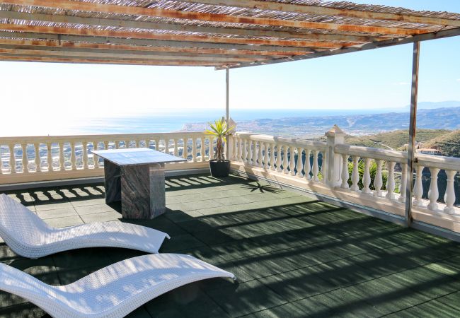 Villa à Algarrobo - Casa Turbolina - Large Country House with Private Pool