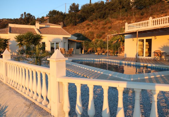 Villa à Algarrobo - Casa Turbolina - Large Country House with Private Pool