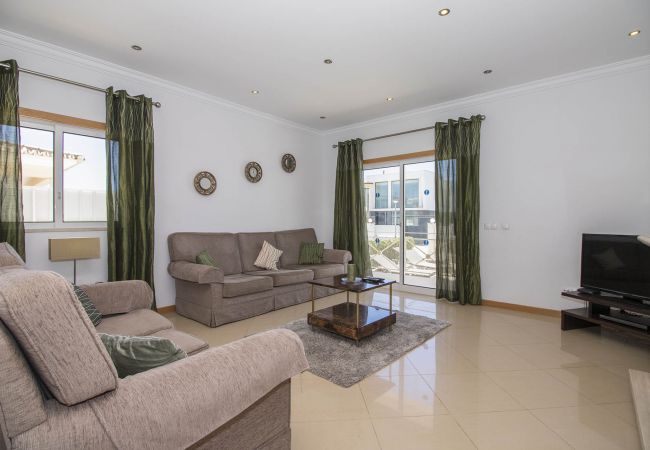 Villa à Galé - Villa Maresia | 4 Chambres | Proche de la Plage | Galé