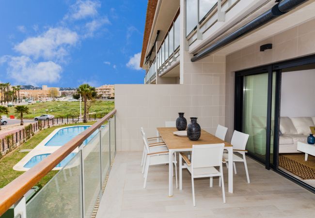 Appartement à Javea - Altamar Plus Apartment Javea Arenal,  Élégant avec AC, Wifi, terrasse et piscine