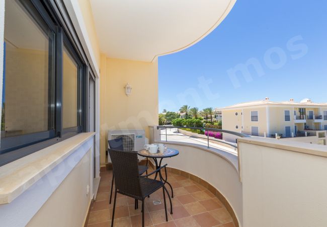 Appartement à Lagos - Apartment Mos | professionally cleaned | 2-bedroom second-floor apartment | communal pool