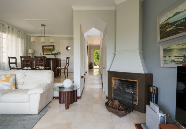 Maison à Santa Brígida - House with cozy garden BBQ  Maison à Santa Brígida - House with cozy garden BBQ