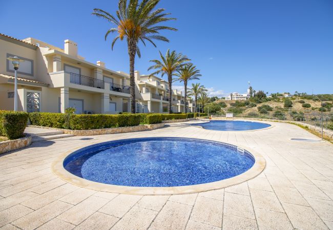 Maison à Albufeira - Casa Coral | 3 Chambres | Vue Magnifique | Moderne