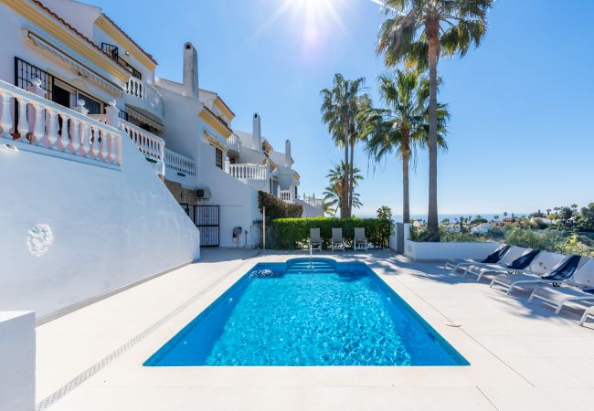 Maison mitoyenne à Mijas Costa - Lovely vacation home with amazing views and private pool | Townhouse Calahonda