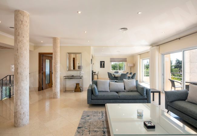 Villa à Carvoeiro -  Villa Eden | professionally cleaned | 4-bedroom villa | large garden | outdoor living areas 
