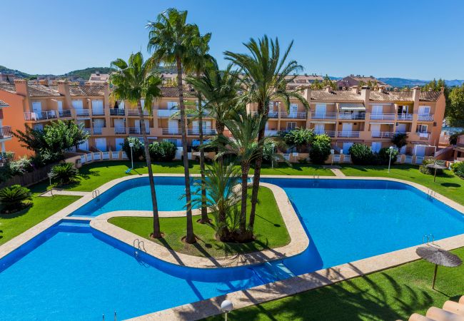 Appartement à Javea - La Romana Triplex Apartment Javea Arenal, avec Terrasse, Climatisation, Piscine, Jardin, Tennis