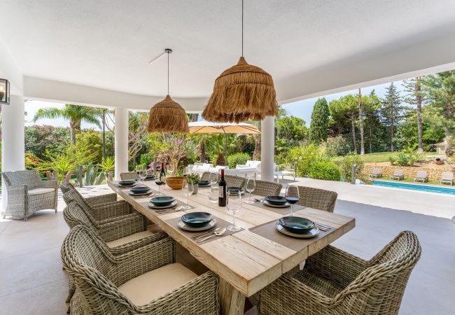 Villa à Vilamoura - Villa Natura | 6 Chambres | Villa Spectaculaire avec Jardin Spacieux | Vilamoura