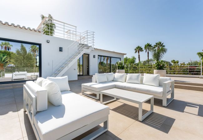 Villa à Vilamoura - Villa Natura | 6 Chambres | Villa Spectaculaire avec Jardin Spacieux | Vilamoura