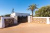 Villa in Ciutadella de Menorca - Villa in the countryside, surrounded by flowers, swimming pool, bbq ....