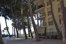 Apartment in Cambrils - Pins i Mar:Terrace-In front of Cambrils...