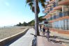 Apartment in Cambrils - Pins i Mar:Terrace-In front of Cambrils beach-Wifi,A/C,satellite,linen included