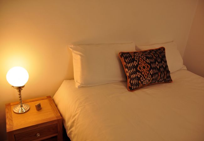 Apartment in Lisbon - Comfortable and stylish apartment, fully equipped, in Lapa in Lisbon