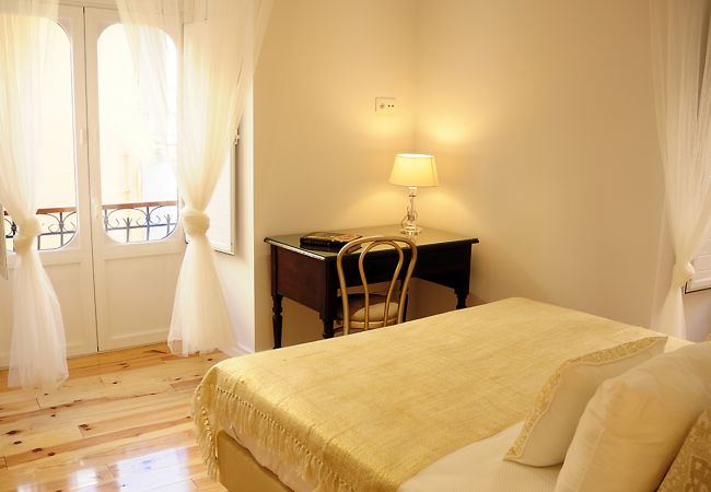Apartment in Setúbal - Elegant apartment in downtown Setúbal with air conditioning