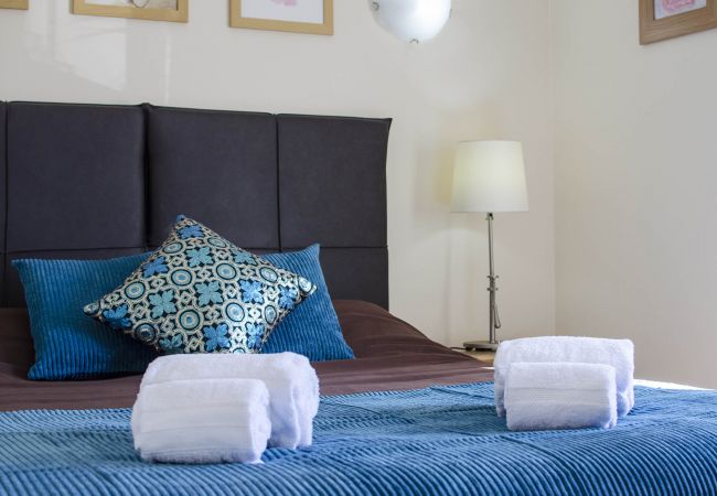 Villa in Albufeira - Villa Joy | 4 Bedrooms | Walking Distance to Beach | Olhos de Água