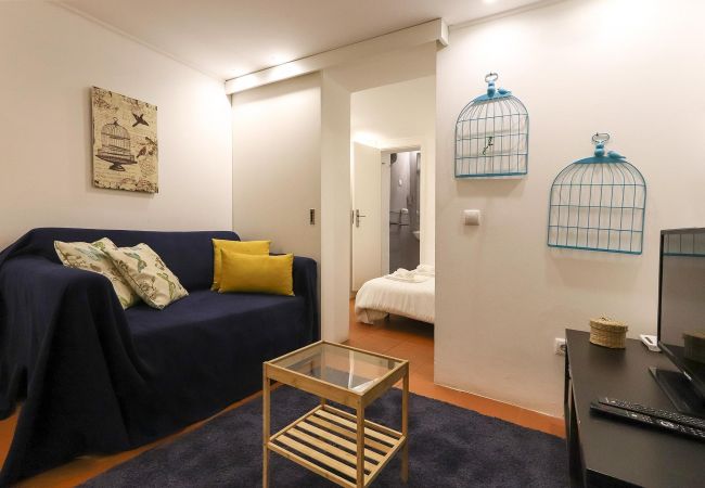 Apartment in Lisbon - Bairro Alto Blue