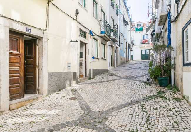 Apartment in Lisbon - Santos Classic