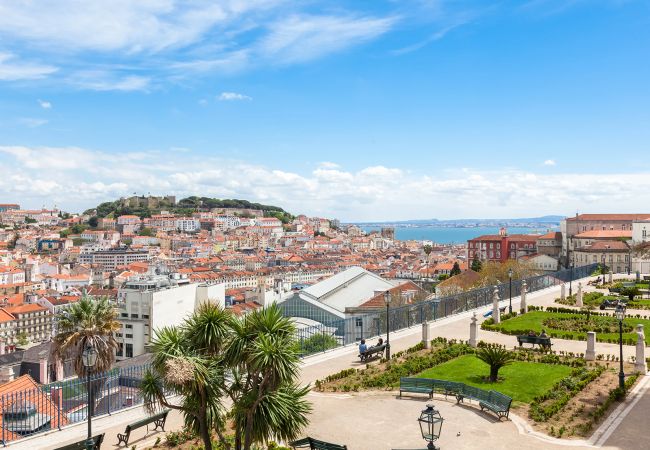 Apartment in Lisbon - CHIADO VIEWS