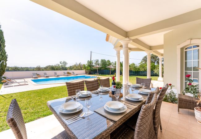 Villa in Boliqueime - Quinta das Laranjeiras | 4 Bedrooms | Country House | Boliqueime