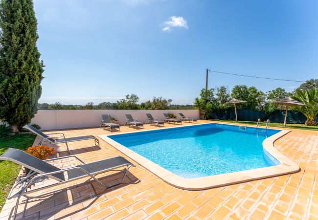 Villa in Boliqueime - Quinta das Laranjeiras | 4 Bedrooms | Country House | Boliqueime