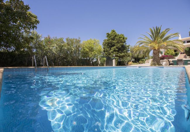 Villa in Almancil - Villa Caravela | 4 Bedrooms | Beautiful Garden | Almancil