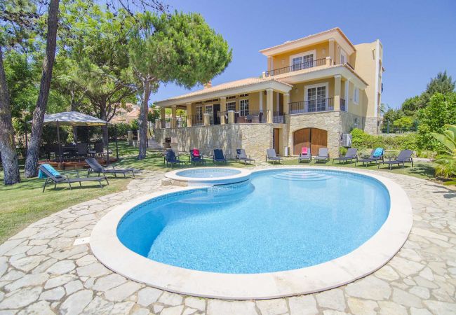 Villa/Dettached house in Quinta do Lago - Villa Lira | 6 bedrooms | Spacious | Quinta do Lago