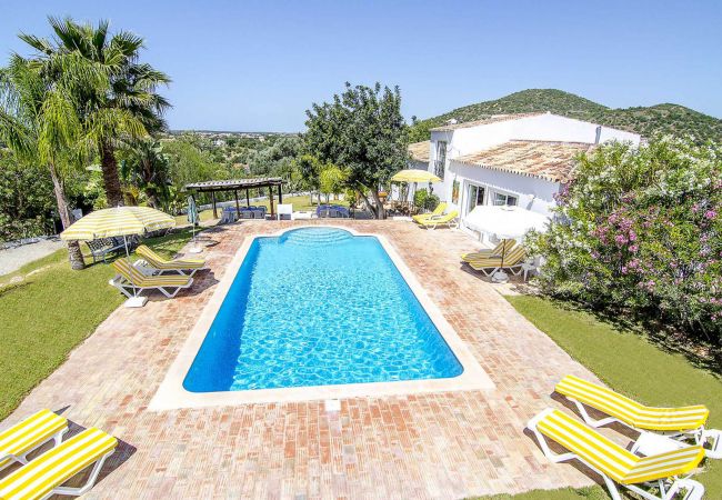 Villa in Almancil - Quinta da Ilda | 6 Bedrooms | Typical House | Almancil