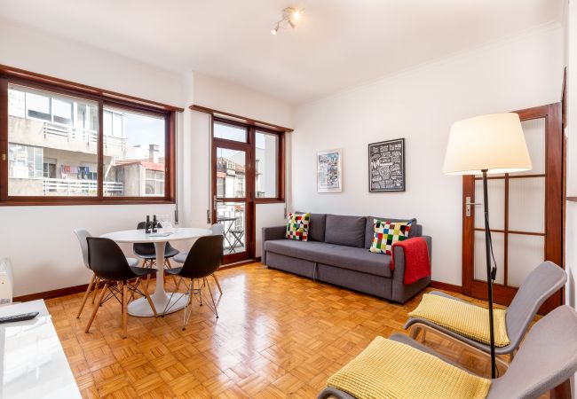 Apartment in Porto - Stylish apartment next to Rua Santa Catarina (NEW, PORTO)