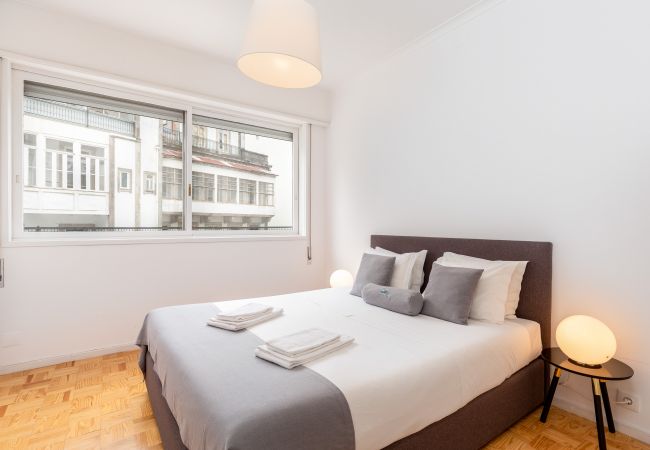 Apartment in Porto - Stylish apartment in Porto (Terrace, NEW)