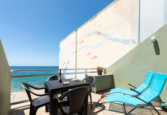 House in Las Palmas de Gran Canaria - Front line with nice terrace By CanariasGetaway 