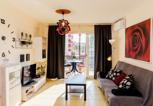 Apartment in Javea / Xàbia -  Javea Park II Apartment Javea Arenal, Charming with Wifi, AC & only 200m from the Beach