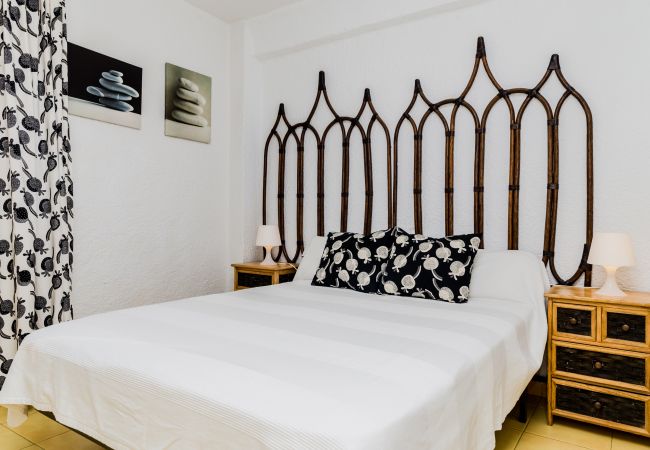 Apartment in Javea -  Javea Park II Apartment Javea Arenal, Charming with Wifi, AC & only 200m from the Beach