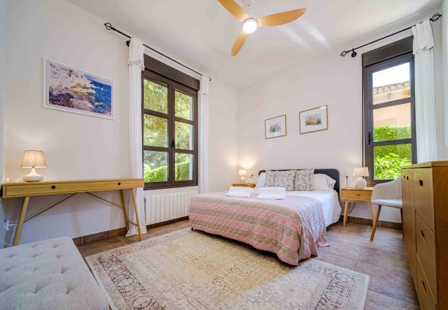 Villa in Javea - Villa Abaesko, with Garden and Private Pool