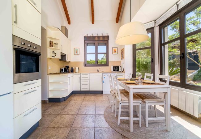 Villa in Javea - Villa Abaesko, with Garden and Private Pool
