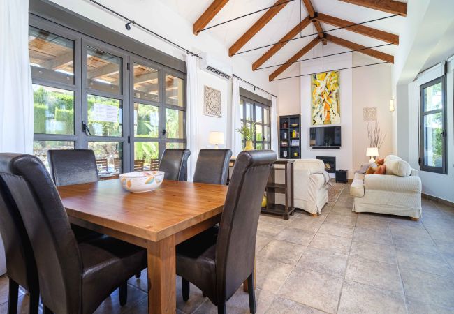 Villa in Javea - Villa Abaesko, with Garden and Private Pool