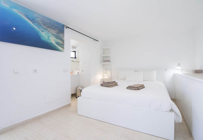Villa in Faro - Villa Caribe | 5 Bedrooms | Panoramic Views | São Brás